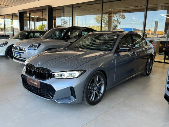 BMW 320i 2.0 16V TURBO FLEX M SPORT AUTOMÁTICO BMW 320i 2.0 16V TURBO FLEX M SPORT AUTOMÁTICO